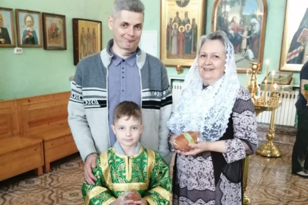 prazdnik-svyatoj-troitsy-173E3D4CE-B07C-2B2B-7955-58F12E3509B1.jpeg